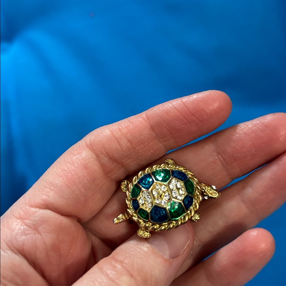Turtle Pin/Pendant Just Keep Swimming Colored Gold Blue Green White NWOTS